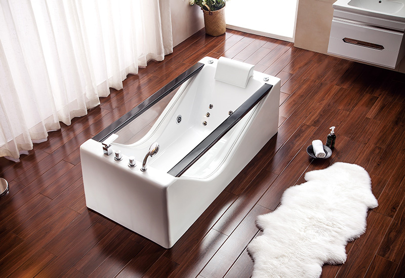 MV011L 1700mm Freestanding Massage Bathtub Jaccuzi